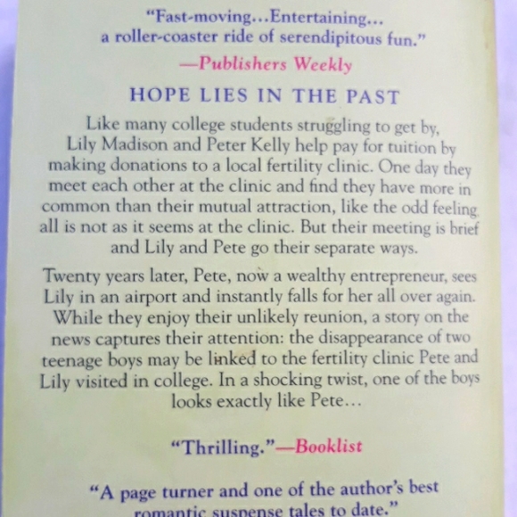 Mr. and Miss Anonymous, a paperback book written by Fern Michaels in 2009 - Picture 2 of 6